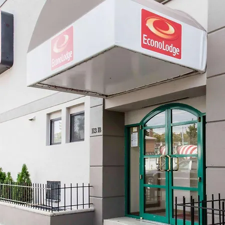 Econo Lodge South Ozone Park